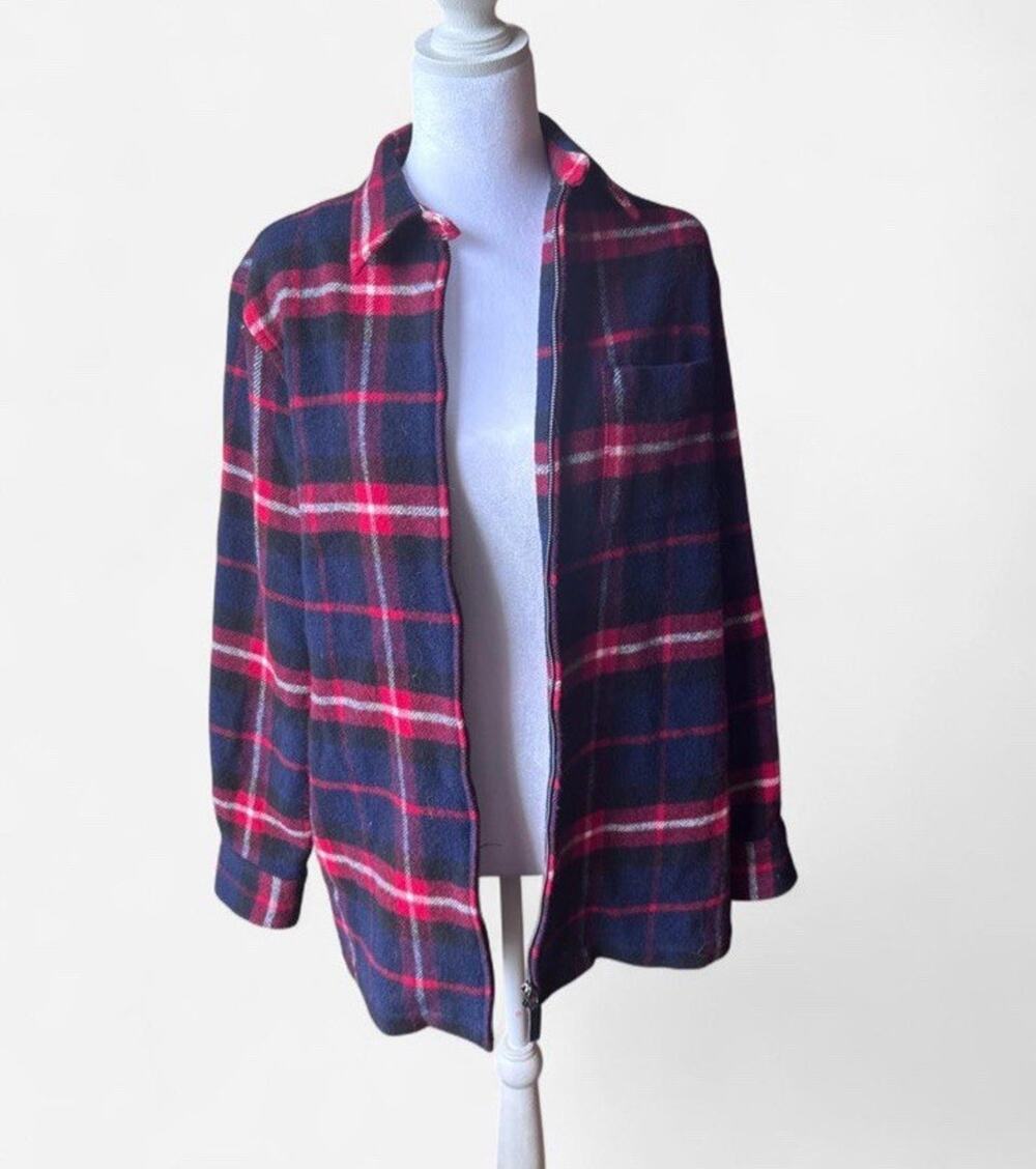 100% Wool Lauren Ralph Lauren Women’s Plaid Navy/Red Zip Jacket Long Sleeve M